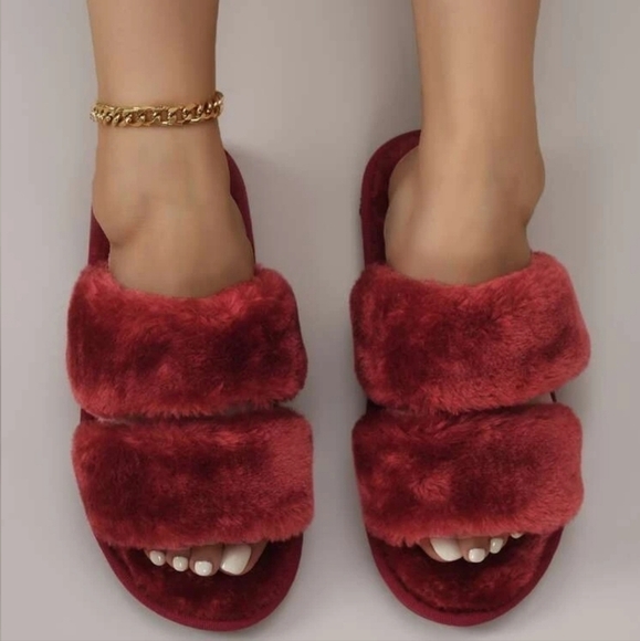 Burgundy Fluffy Slippers - Picture 5 of 6